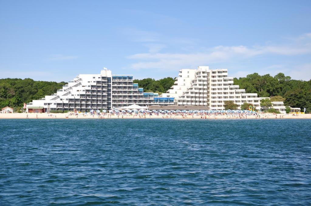 Hotel Slavuna Albena Ngoại thất bức ảnh